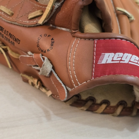 Regent All Star Youth Leather Cowhide Dual Hinge Baseball Glove Mitt No. 213.284 - Picture 10 of 13